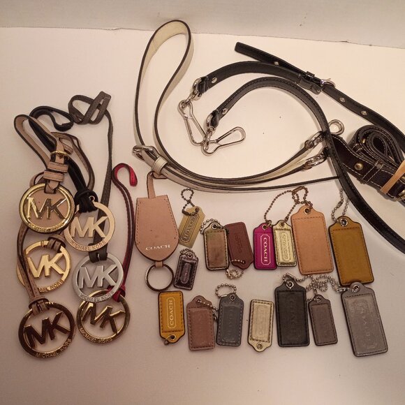 MIXED LOT 25 Pieces Coach & MK Hang Tags Bag Fobs + Replacement Straps - Picture 2 of 9